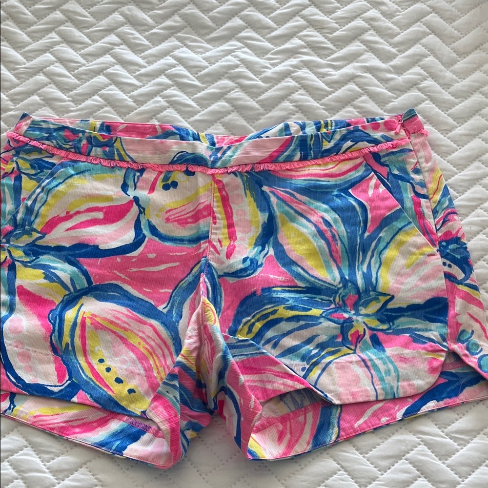 Lilly Pulitzer Pink Floral Print Bermuda Shorts
